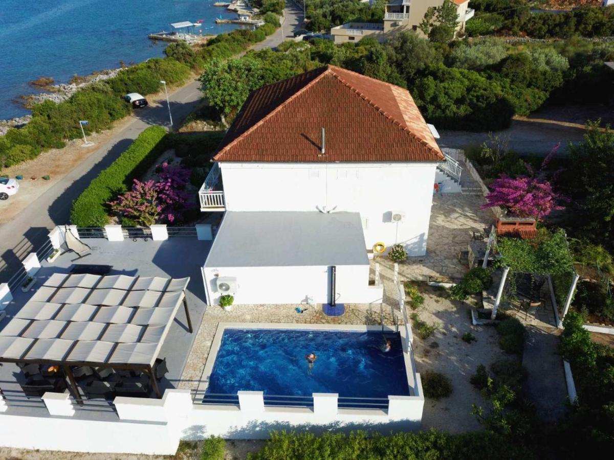 Fei Fei Apartments 2 Račišće 外观 照片